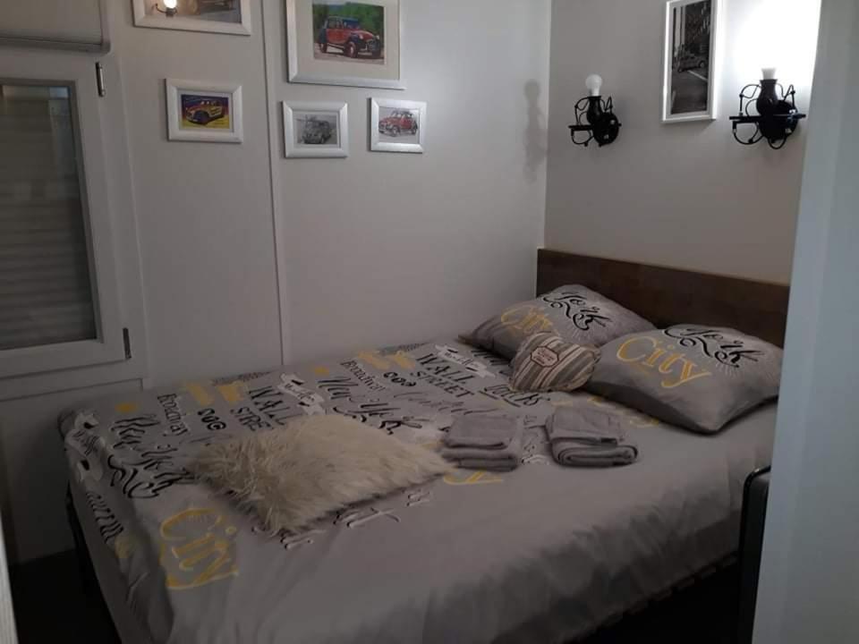 Tiny House Sam Suffit Casa de hóspedes Abreschviller Exterior foto